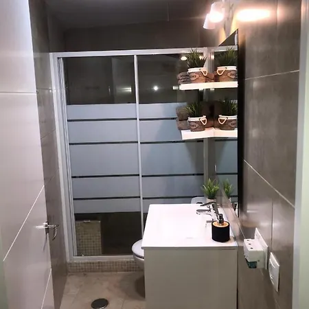 Apartamento Zura Centro Apartment *